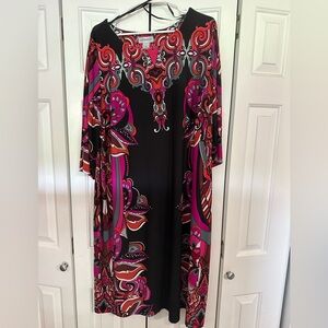 Catherine’s 3/4 length sleeve dress
